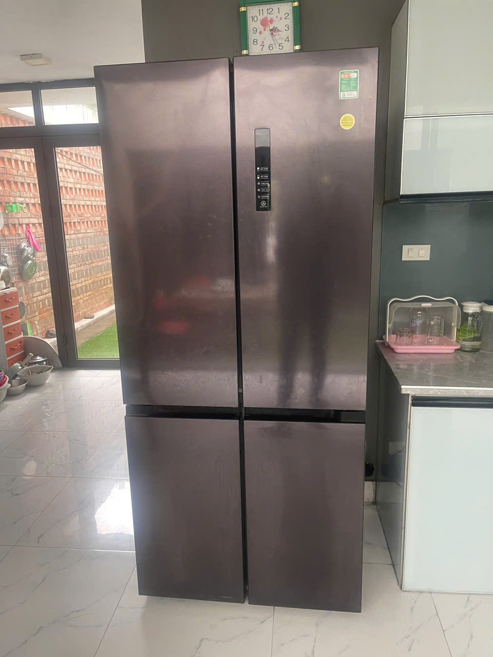 Điện Tử Điện Lạnh Hồng Phúc   hỗ trợ sửa tủ lạnh Hitachi không làm được đá rơi tại Hà Nội